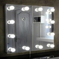 Гримерное зеркало на 12 лампочек безрамное 